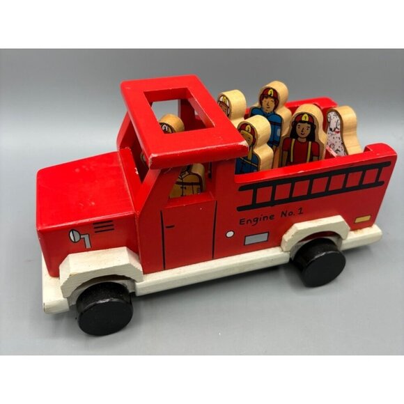 To The Rescue Wooden Magnetic Fire Truck Toy 6 Firefighter Figures Dalmatian Dog - Picture 1 of 7
